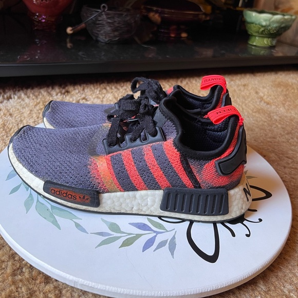 Adidas NMD R1 J Core Black Solar Red Orange Size 6 Sneakers. - Picture 9 of 17